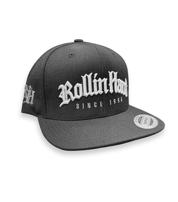 RH Logo Snapback (black & white)